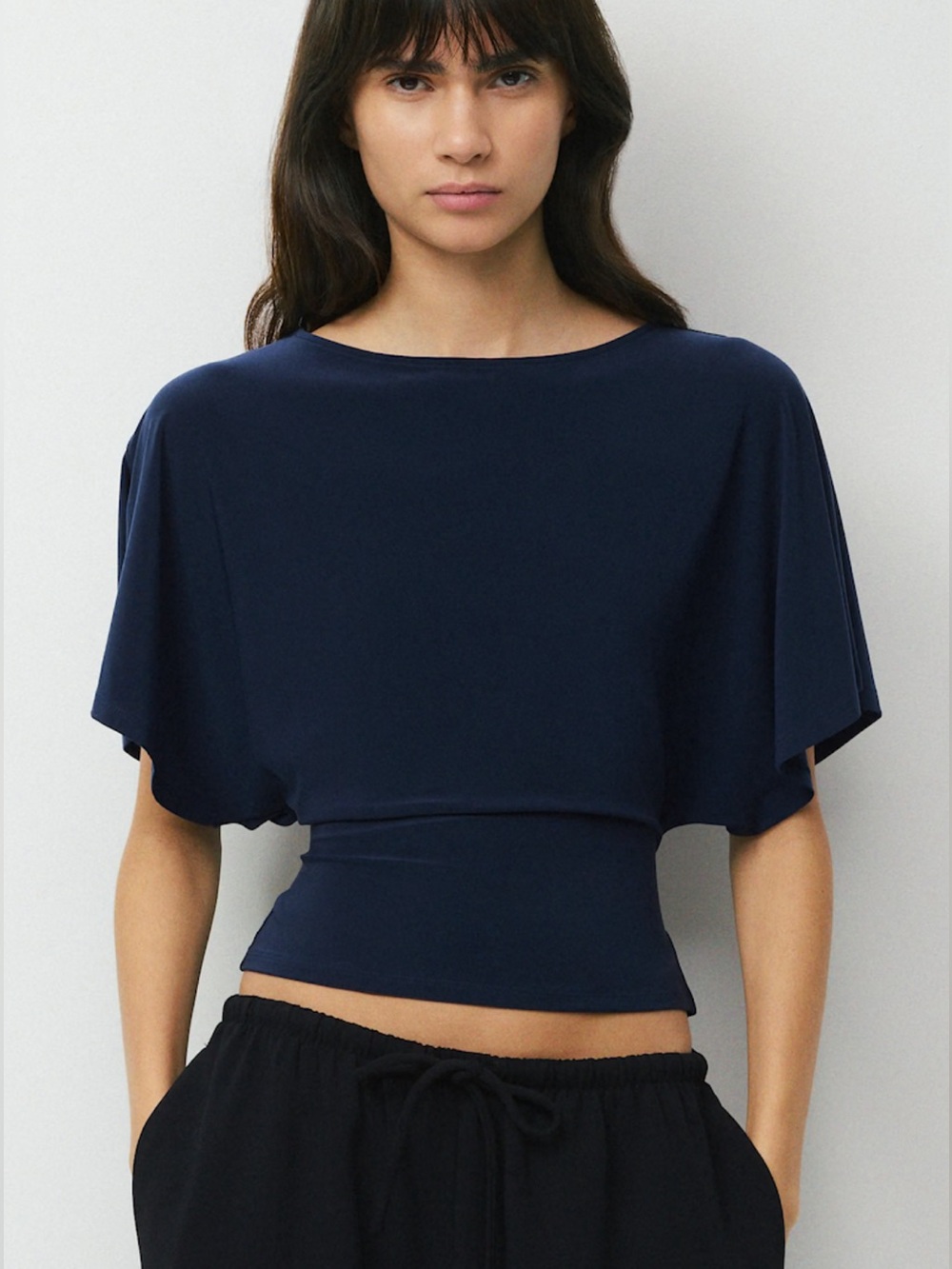 NWT Smooth Matter Ginger Top Vintage Navy Aritzia Small